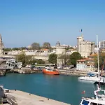 Hotelf1 La Rochelle 