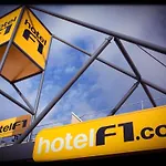Hotelf1 La Rochelle 