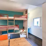 Hotelf1 La Rochelle 