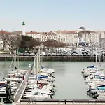 Hotelf1 La Rochelle 