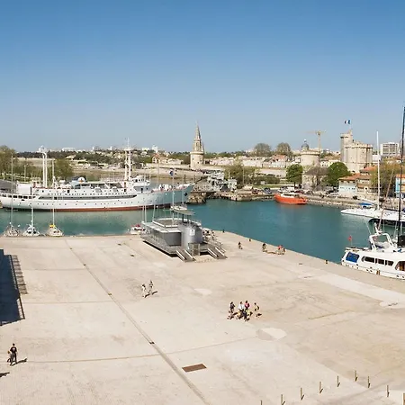 Hotelf1 La Rochelle 