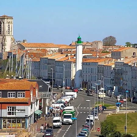 Hotelf1 La Rochelle 