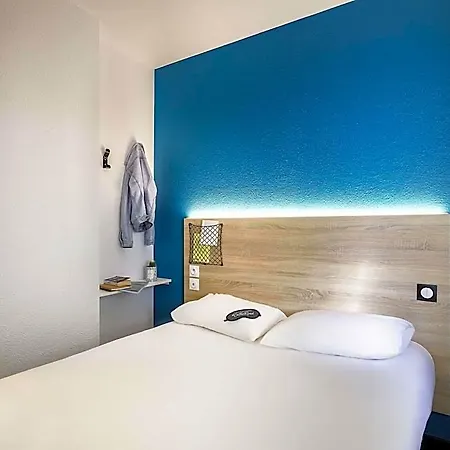 فندق Hotelf1 La Rochelle 