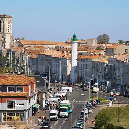 Hotelf1 La Rochelle 
