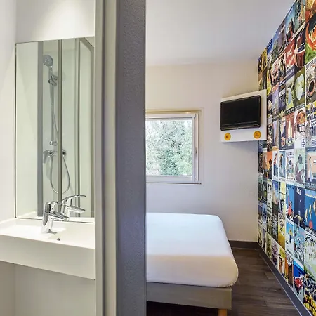 Hotell Hotelf1 La Rochelle 