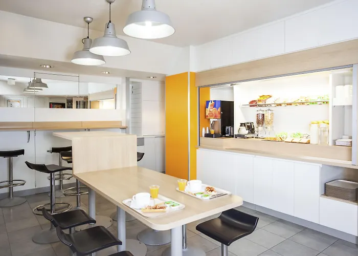 Hotelf1 La Rochelle Rénové Hotel Angoulins-sur-Mer