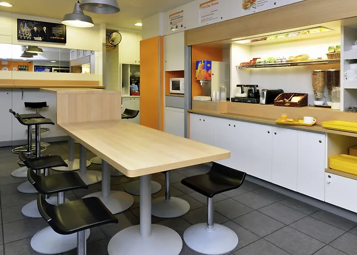 Hotel Hotelf1 La Rochelle 