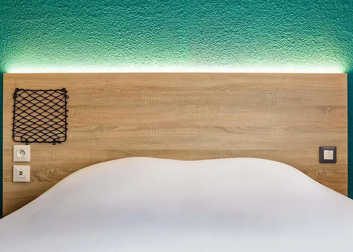 Hotel Hotelf1 La Rochelle 